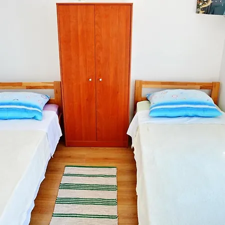 Charming In Mulo, Great Place In Dalmatia For Family Vacation * ורסי
